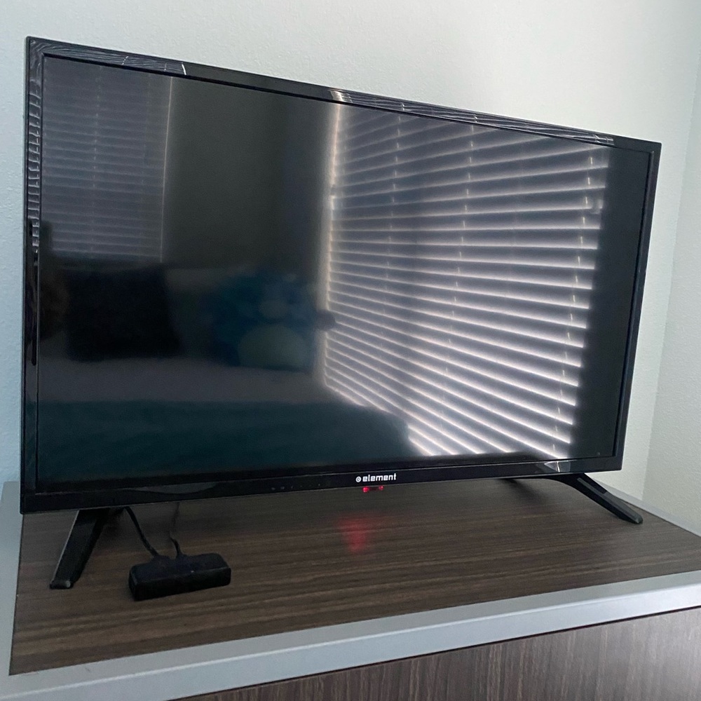 Element TV with a Roku adaptor